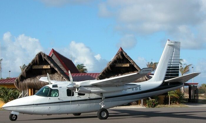 Mustique Airways_40 years